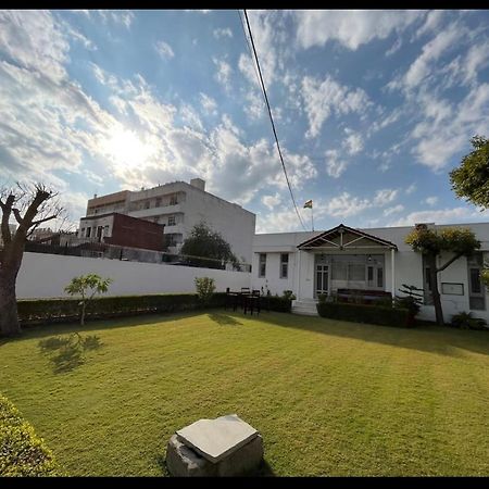 Solanki Farms & Pool Villa Garden Fully Private Divisione di Divisione di Jaipur Esterno foto