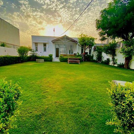 Solanki Farms & Pool Villa Garden Fully Private Divisione di Divisione di Jaipur Esterno foto