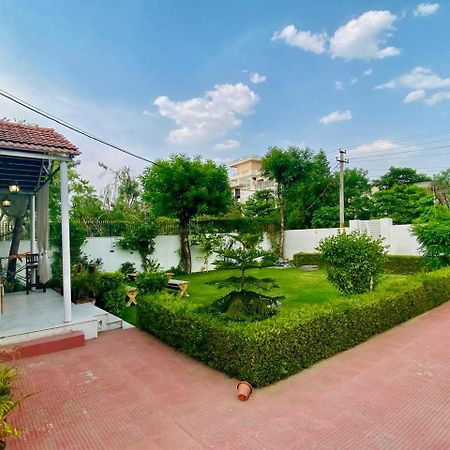 Solanki Farms & Pool Villa Garden Fully Private Divisione di Divisione di Jaipur Esterno foto