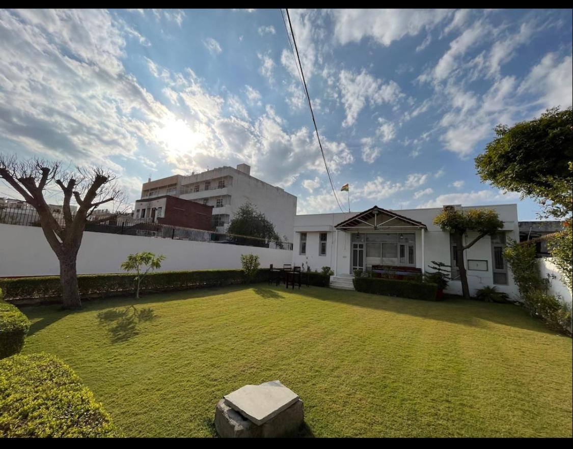 Solanki Farms & Pool Villa Garden Fully Private Divisione di Divisione di Jaipur Esterno foto